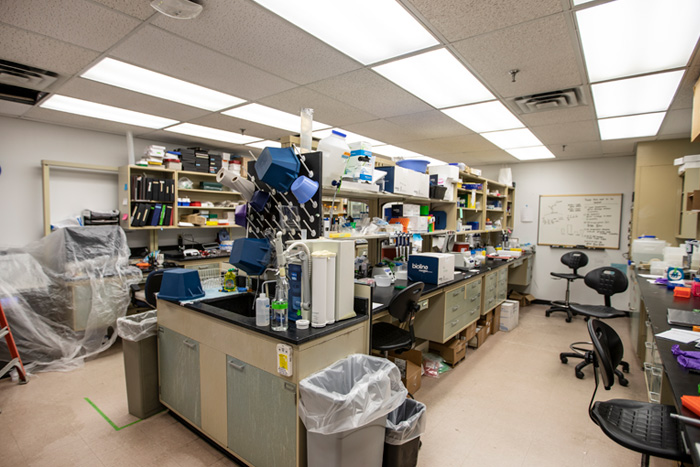 A fully equipped lab room