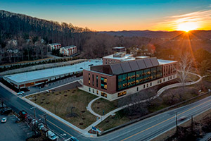 Aerial photo of the UVA Health Orthopedic Center